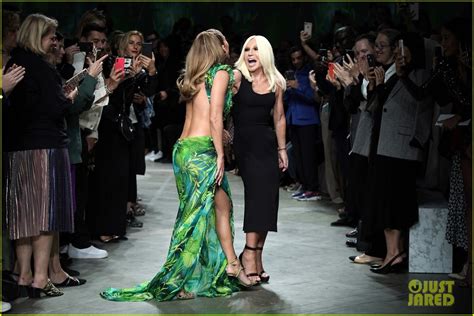 the green dress versace sandra|jennifer versace dress.